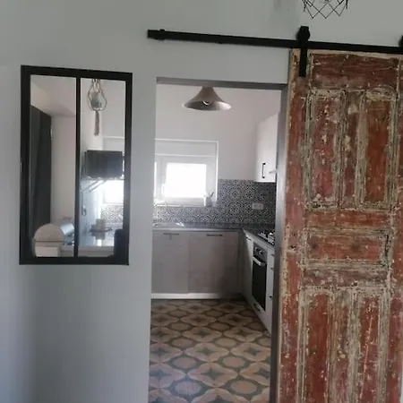 Casa Do Jasmim Em Azeitao Avec Piscine Nyaraló *