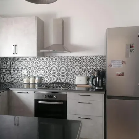 Casa Do Jasmim Em Azeitao Avec Piscine Nyaraló