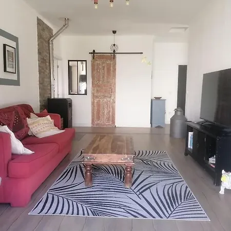 Casa Do Jasmim Em Azeitao Avec Piscine * Aldeia de Irmãos